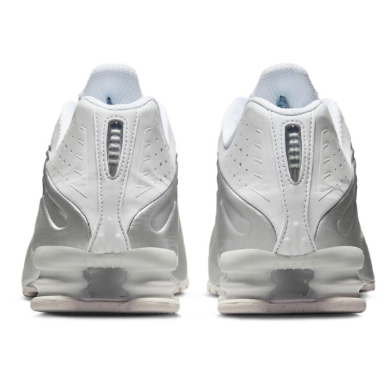 Nike Shox R4